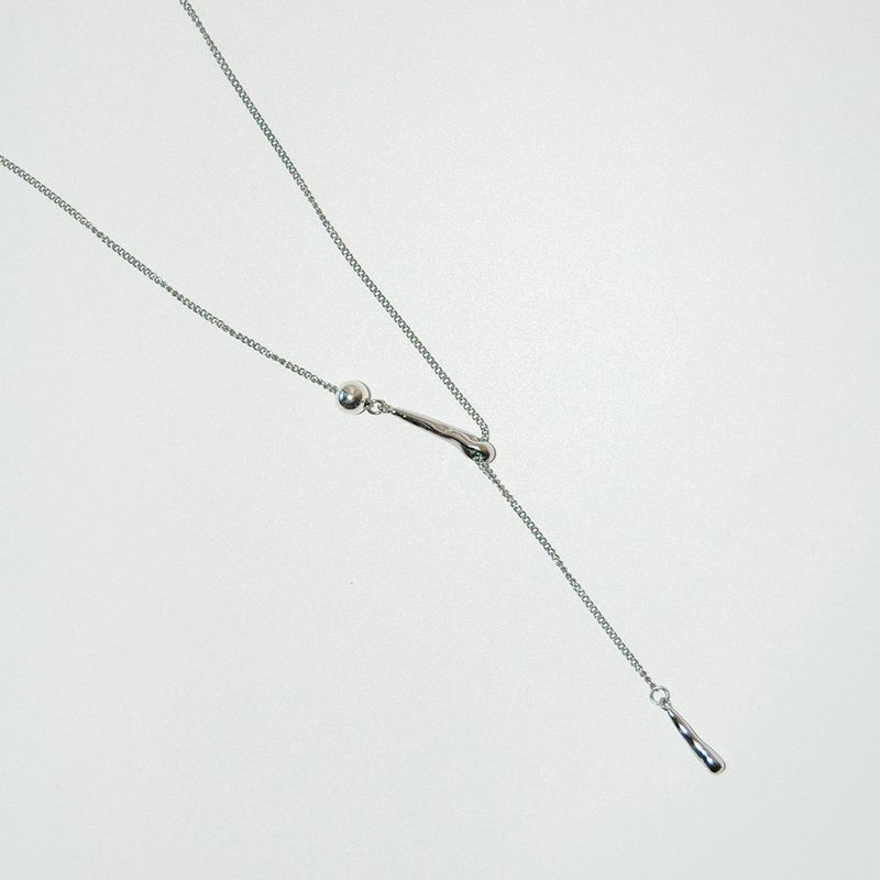 DEEP DROP NECKLACE SILVER