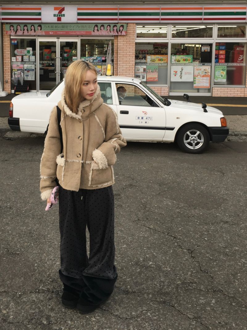 Camel Crop Suede Fur Mustang (2c)