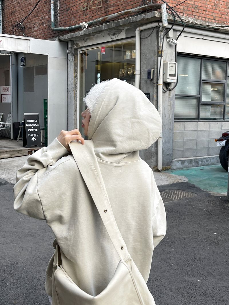 Rivet Pigment Hood Zip-Up