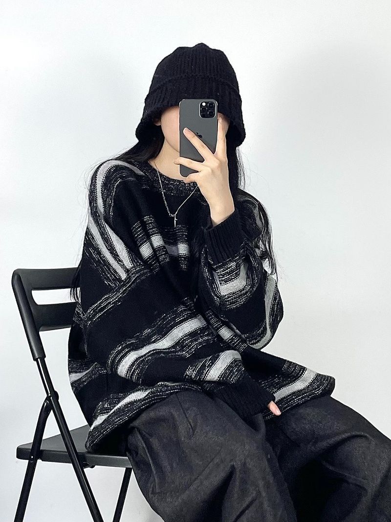 Stripe wave Knitwear