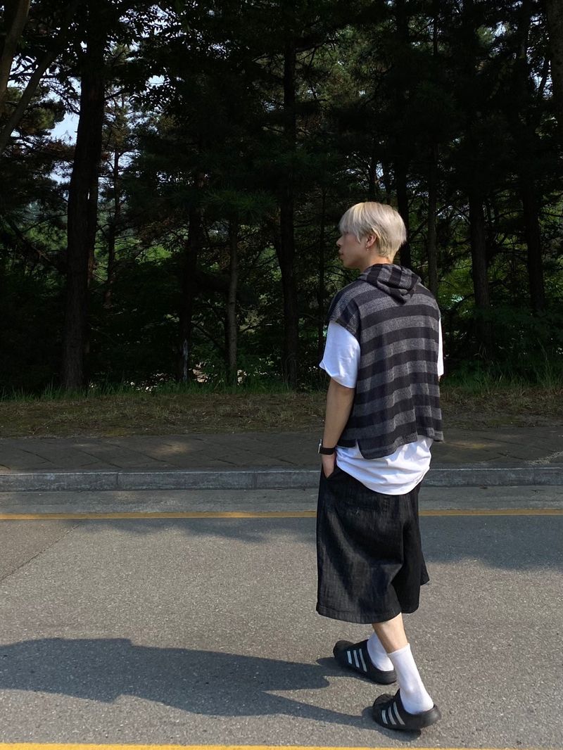 Grunge stripe knit vest 2C