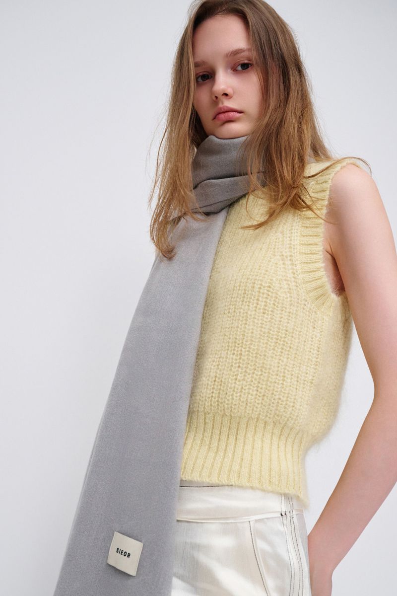 SHELLY muffler_lightgrey