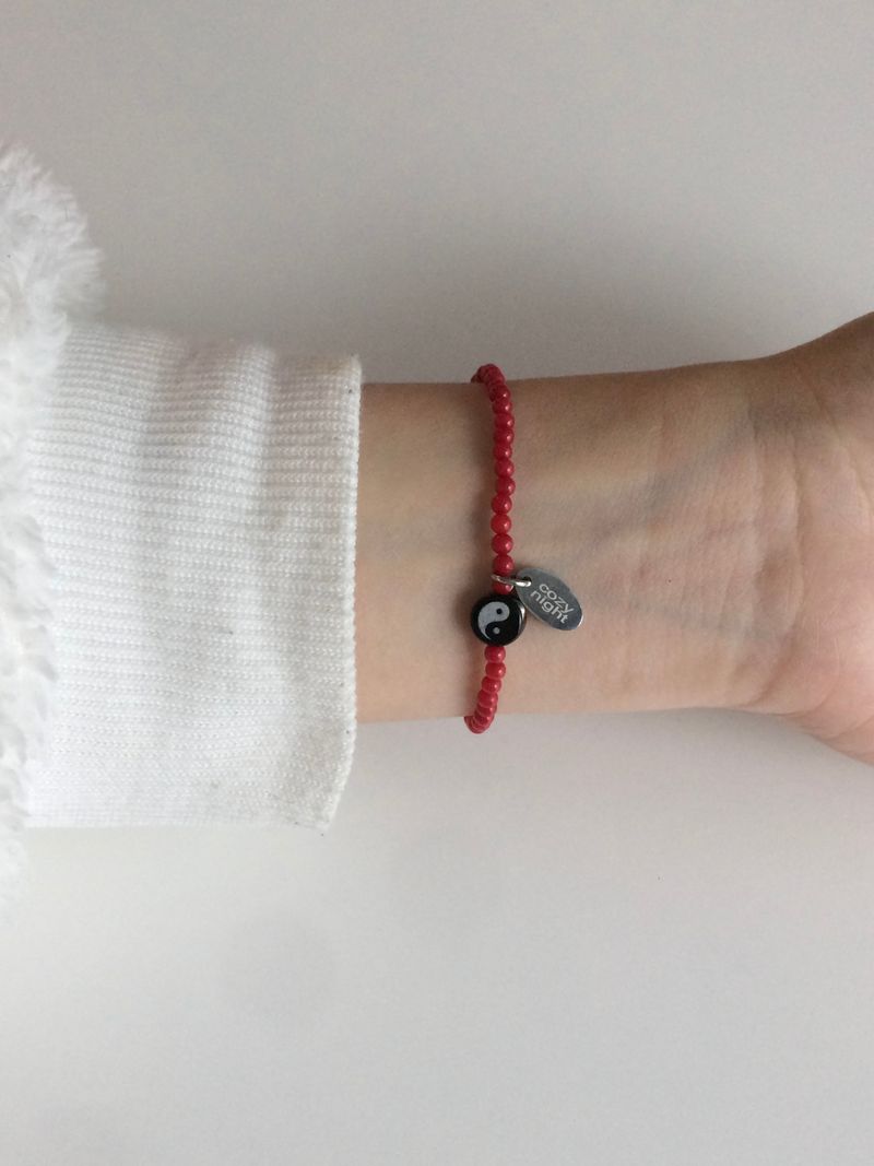 YIN N YANG RED BRACELET