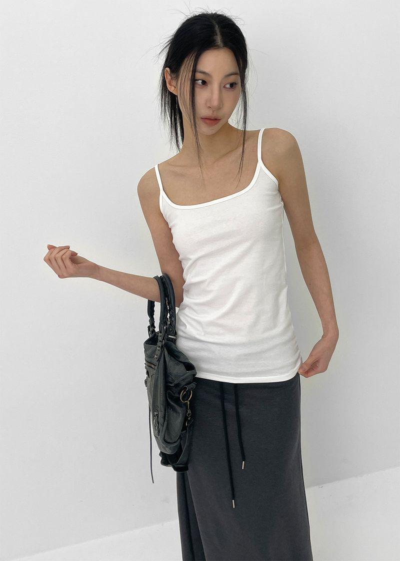 [MADE] Base Cotton Strap Sleeveless Top