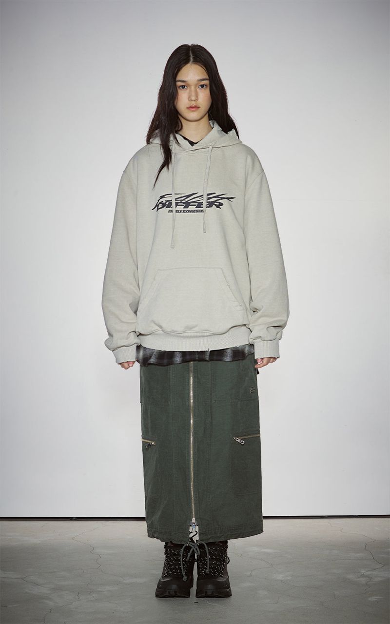 EACH DIFFER(イーチディファー)の「GRAFFITI CRACK HOODIE_BEIGE GRAY(Tops)」