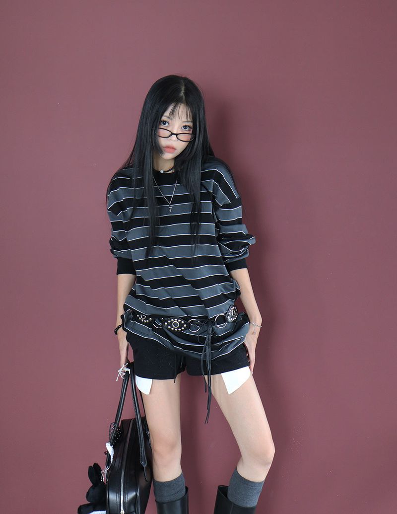 Stripe Dangara. Boxy sweatshirt