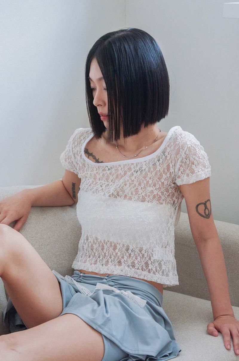 back ribbon lace t_WHITE