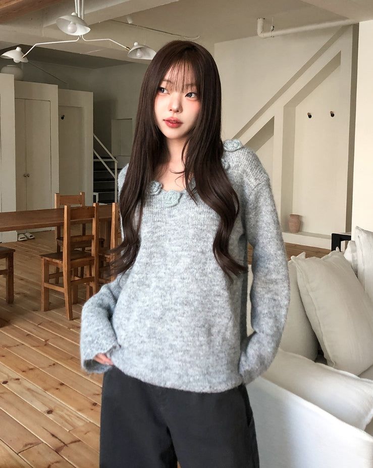 Rosy Flower Hairy V-neck Knit