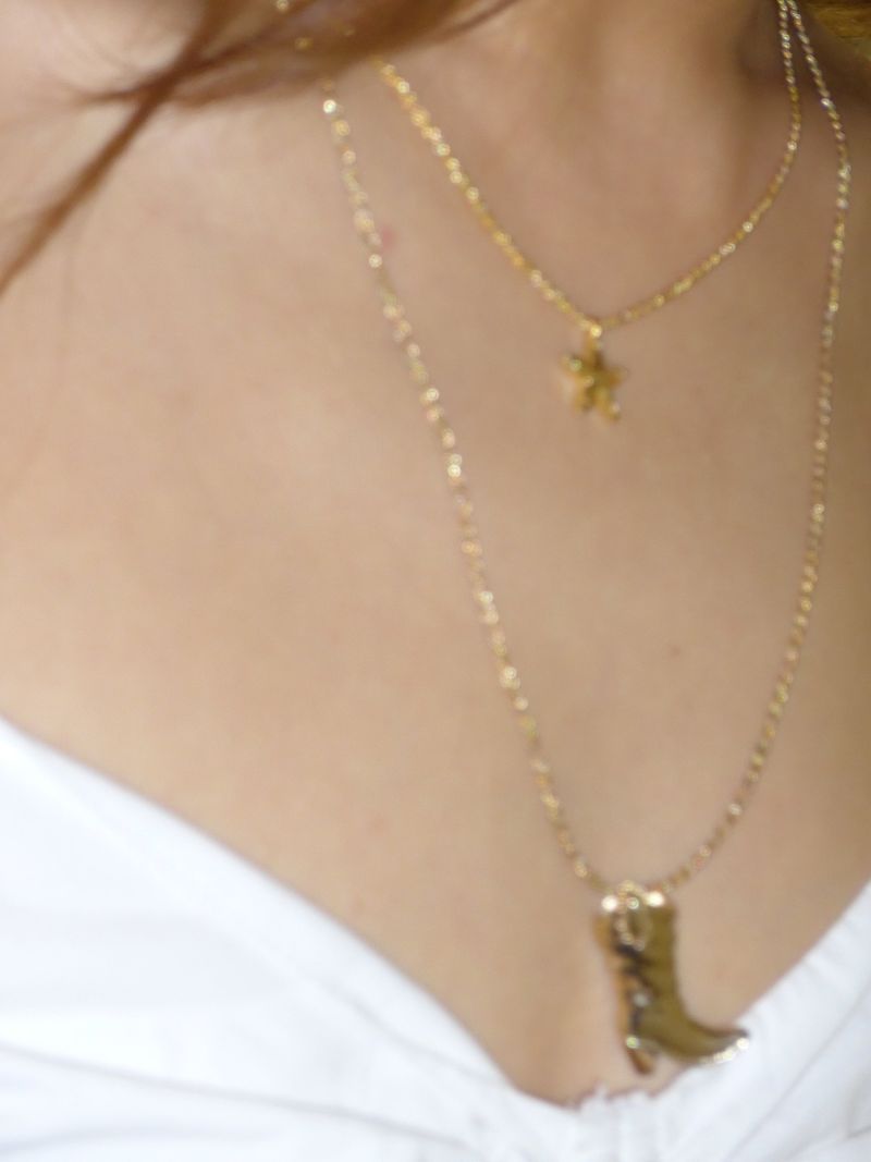 STAR NECKLACE