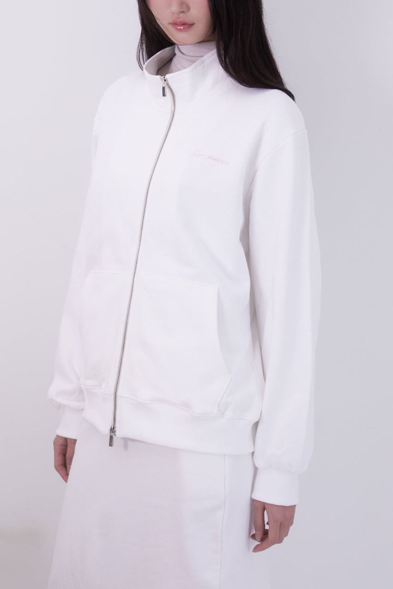 Lettering half neck two-way zip-up (IVORY)