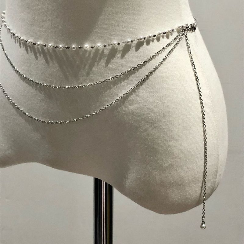 WHITE PEARL CHAIN BELT