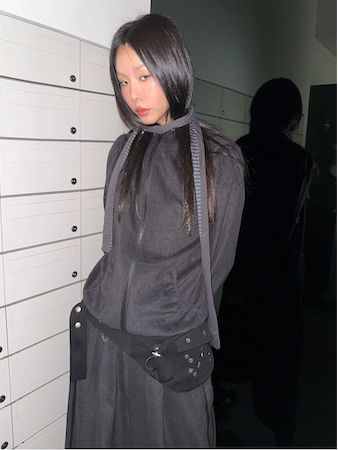 FREEZE BELT BAG IN GREY