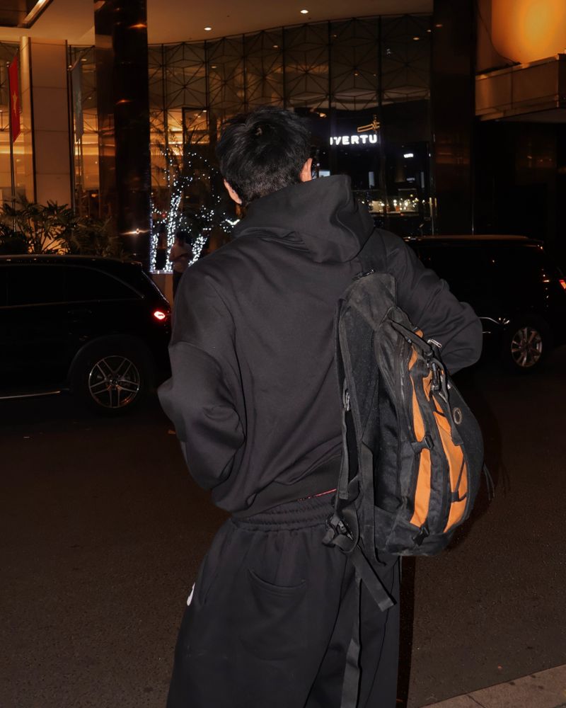 RIPOFFF 09 Logo Boxy Hoodie