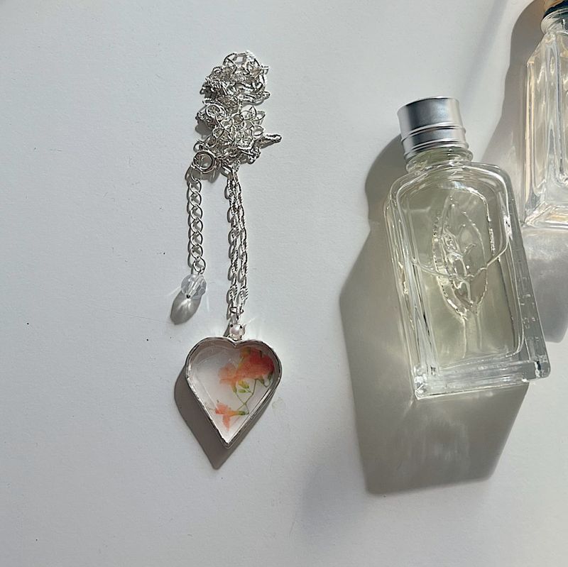 Longing necklace