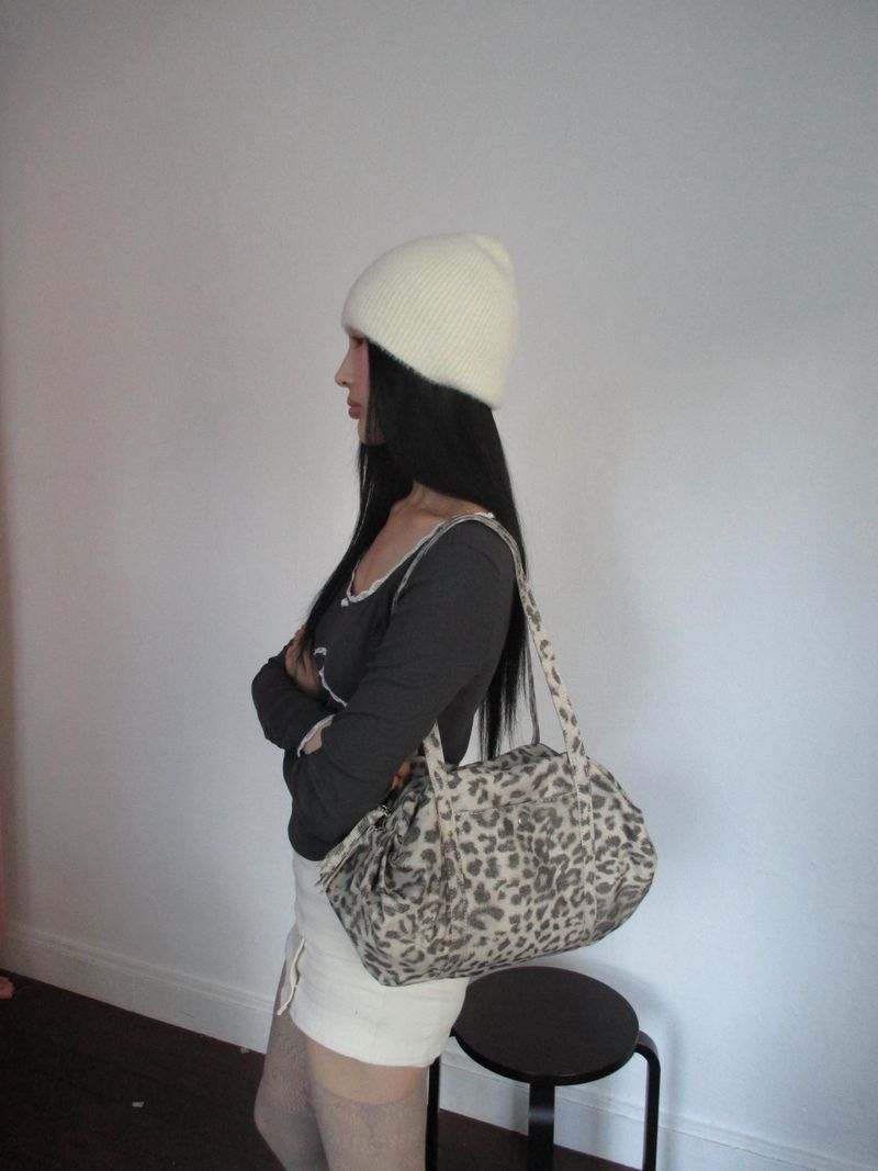 vintage leopard shoulder bag