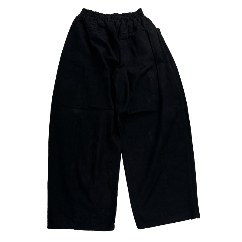 sleek line one-tuck pants