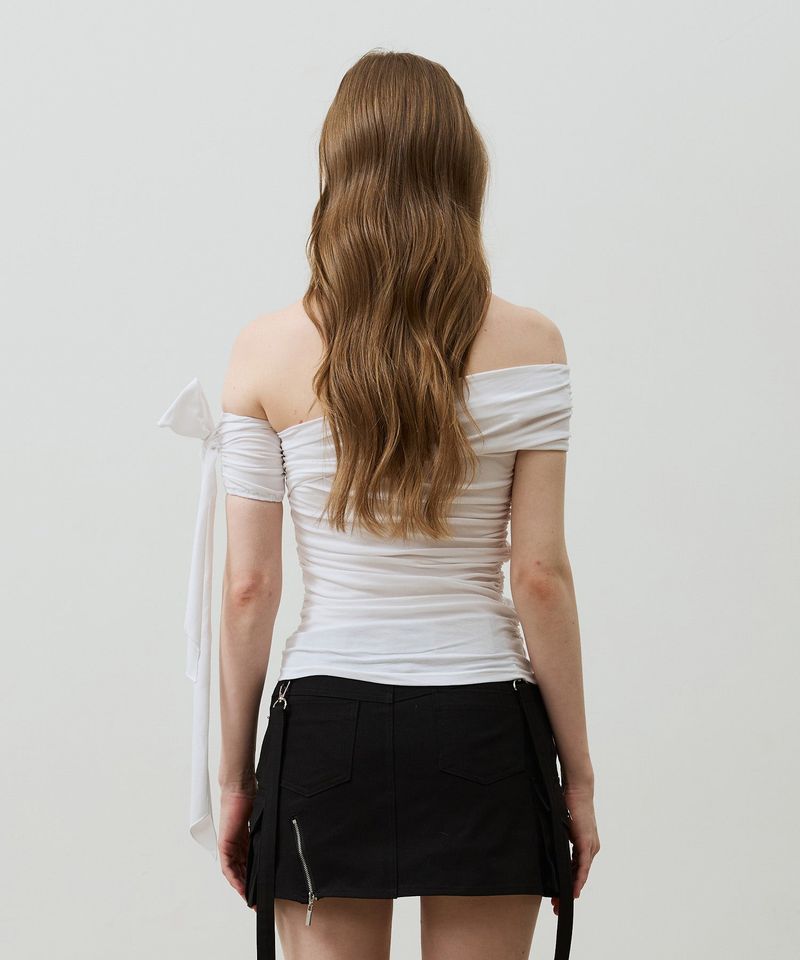 RIA ONE-SHOULDER SHIRRING TOP / WHITE