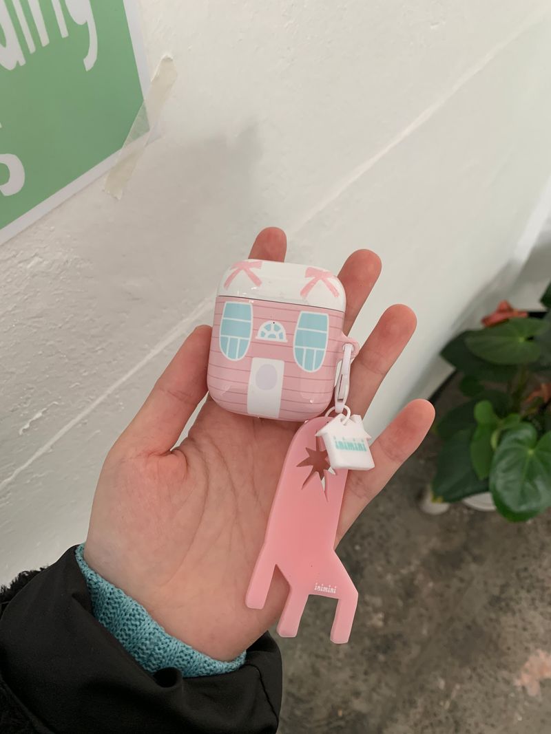 Pinkhouse airpods