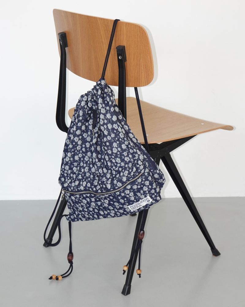 ROSSMOOR（ロスムーア）の「Floral denim string backpack_dark blue（Bags）」