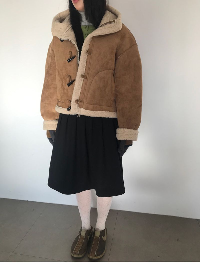 Femme Duffle Hooded Faux Shearling Jacket (2color)