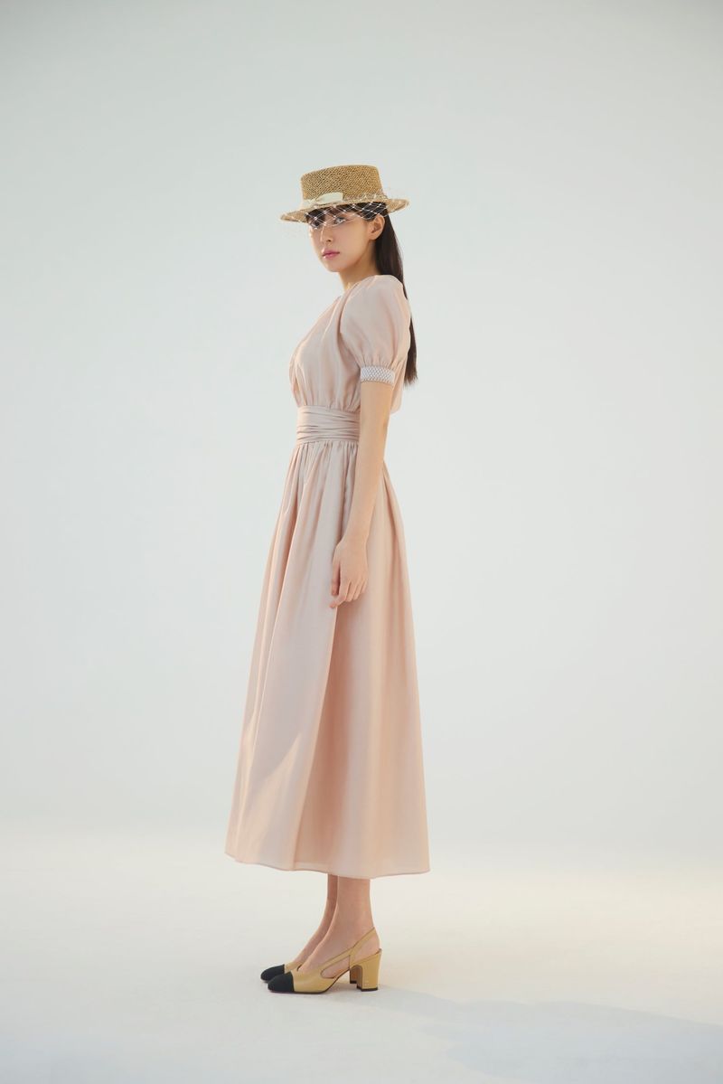 NO.4 DRESS - NUDE BEIGE