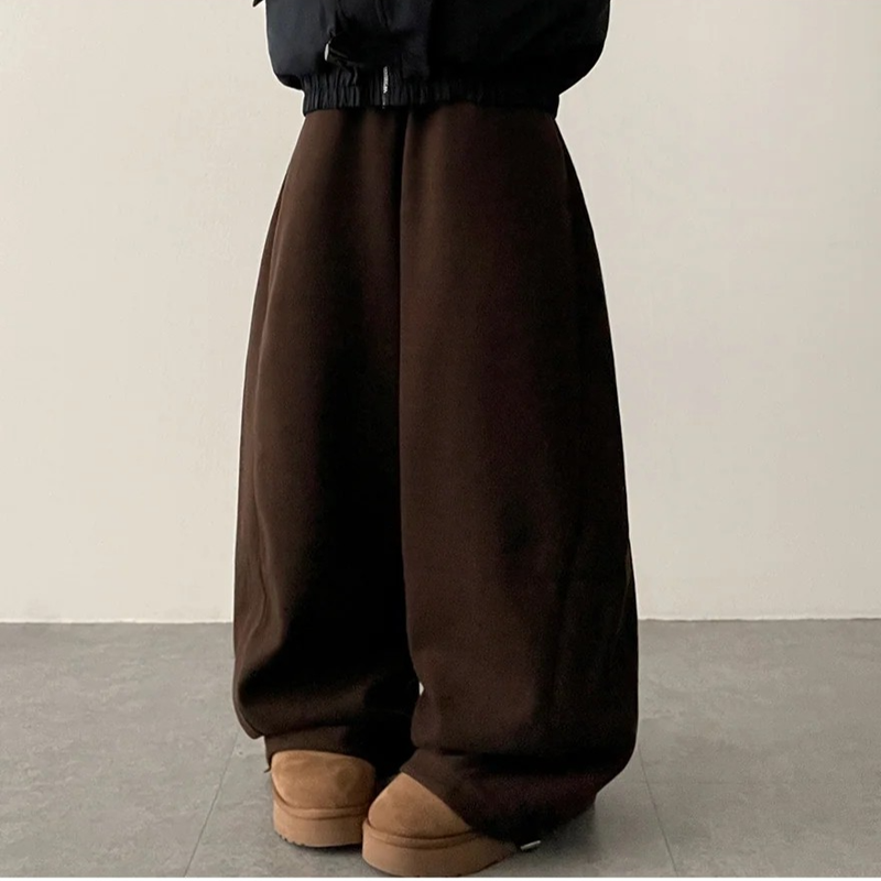Mende Curved Incision Woolen Wide Pants