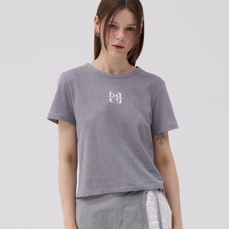 AACA（アカ）の「Silver Foil Tshirt Gray & Pink（Tops）」