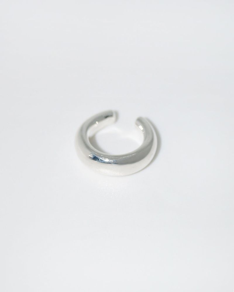 ASTI EARCUFF