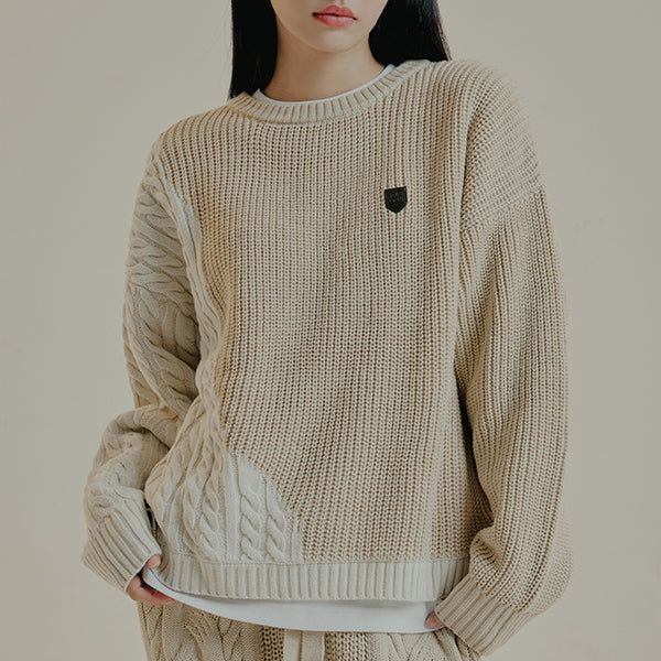 ROMANTIC CROWN（ロマンティッククラウン）の「DESTROYED CABLE MIX KNIT（Tops）」