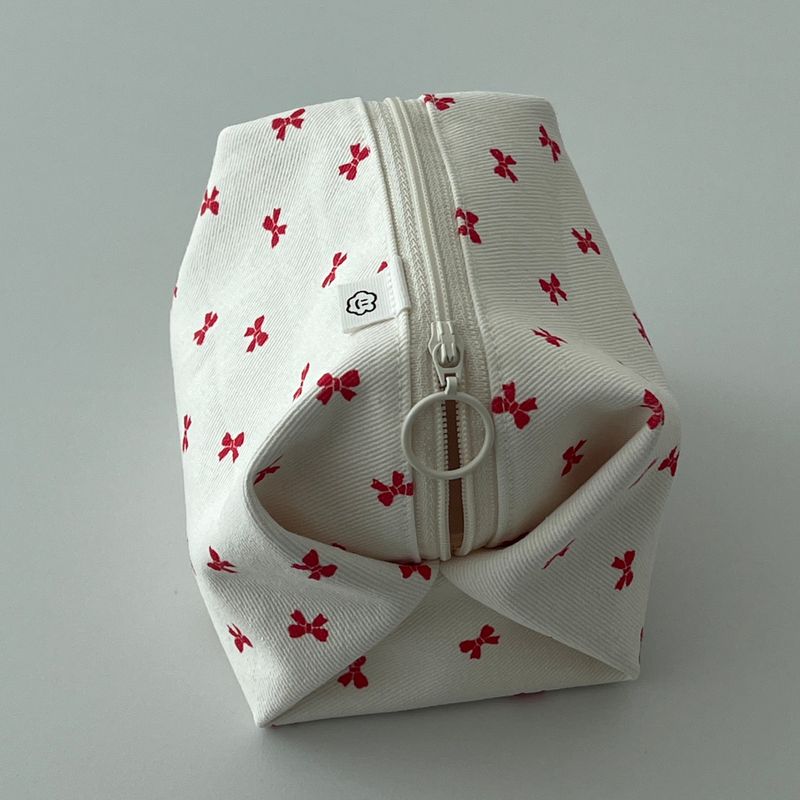 RED RIBBON ZIPPER POUCH