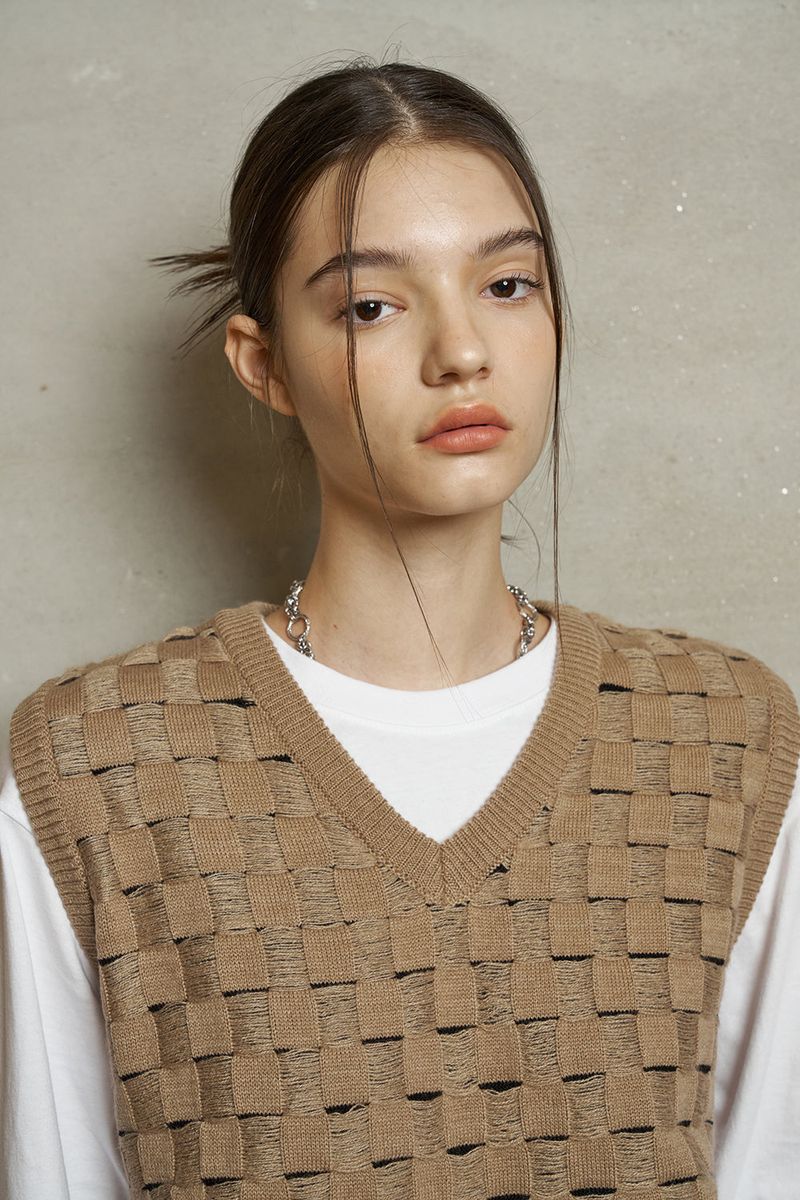 ROPE CHECKER KNIT VEST