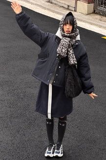 FUZZY LEOPARD MUFFLER