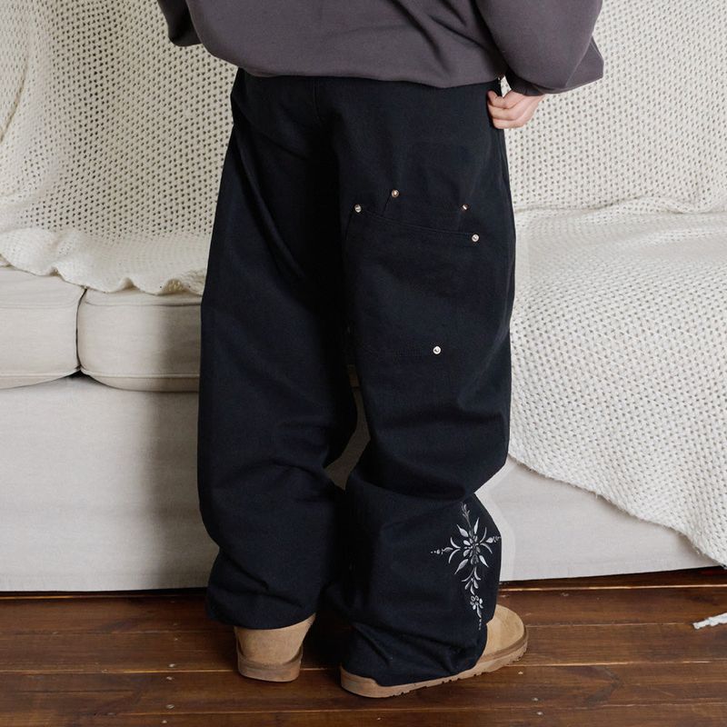 LOW-RISE FLOWER EMBROIDERY PANTS