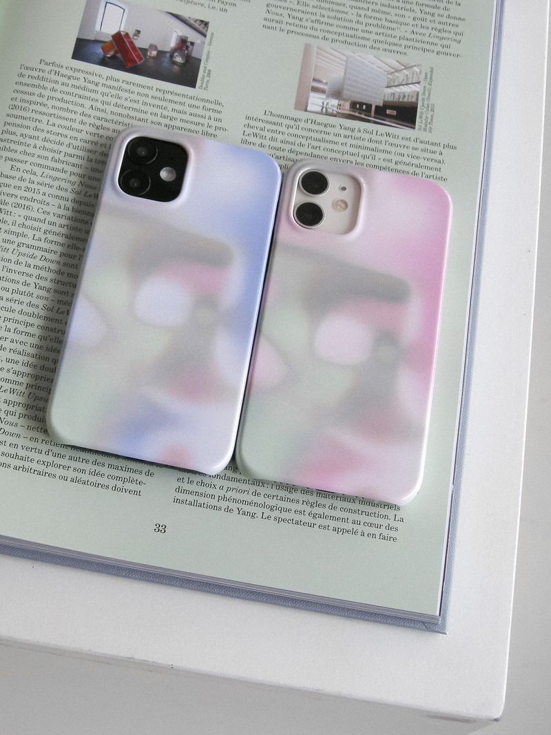 Water Lily-Blue (glossy hard case)