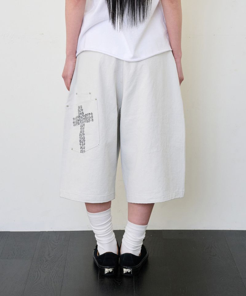 CROSS POCKET BERMUDA PANTS - LIGHT GRAY