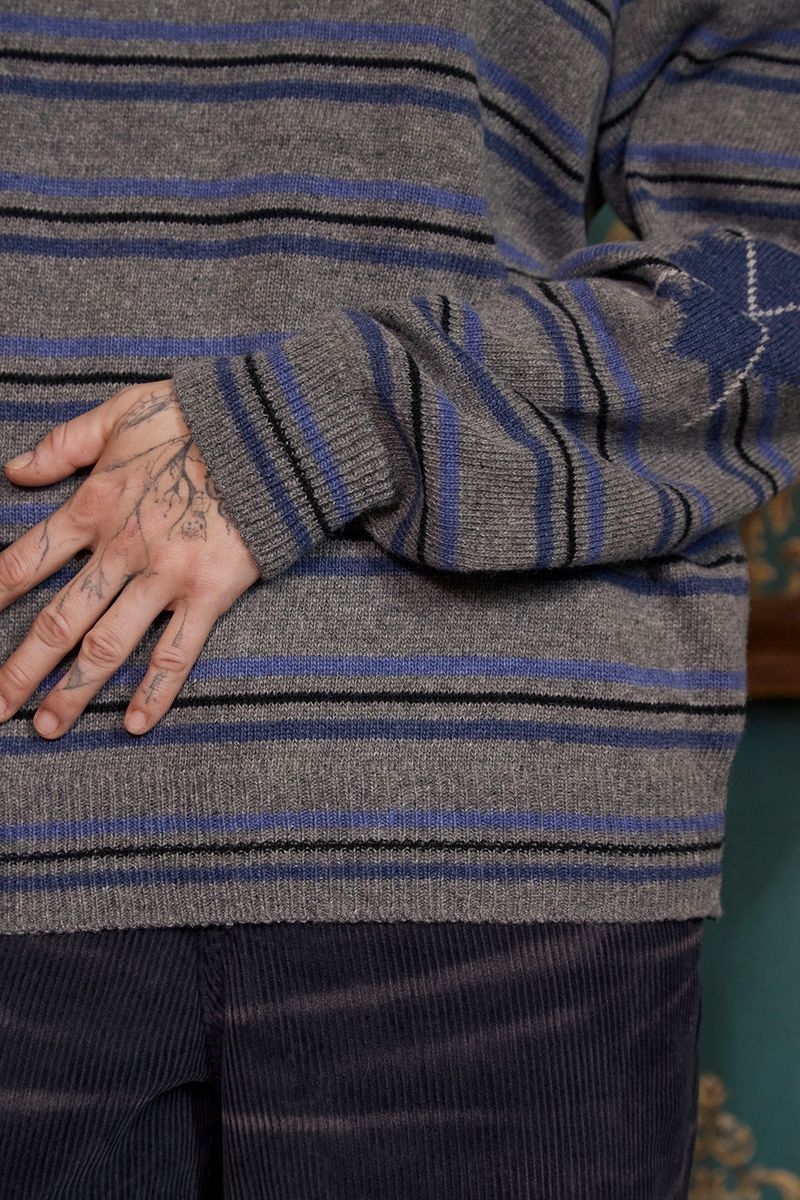 STRIPE LOGO KNIT POLO SHIRT / GREY