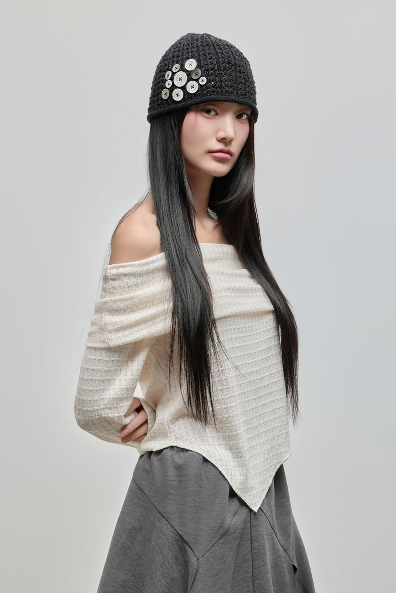 Button Knit Beanie_Black