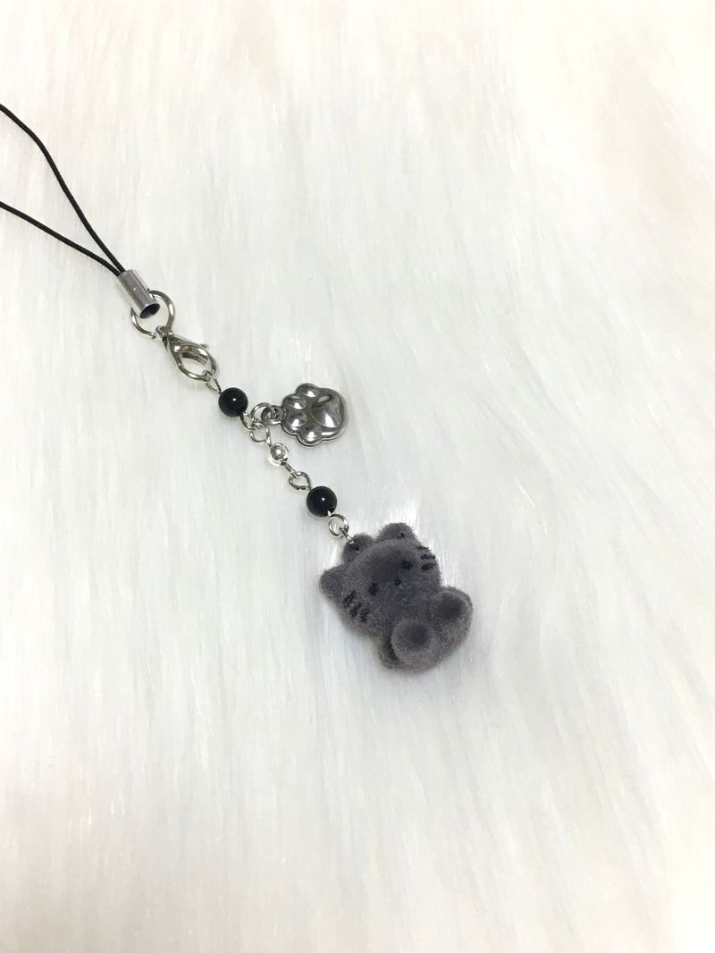 Gray kitty keyring