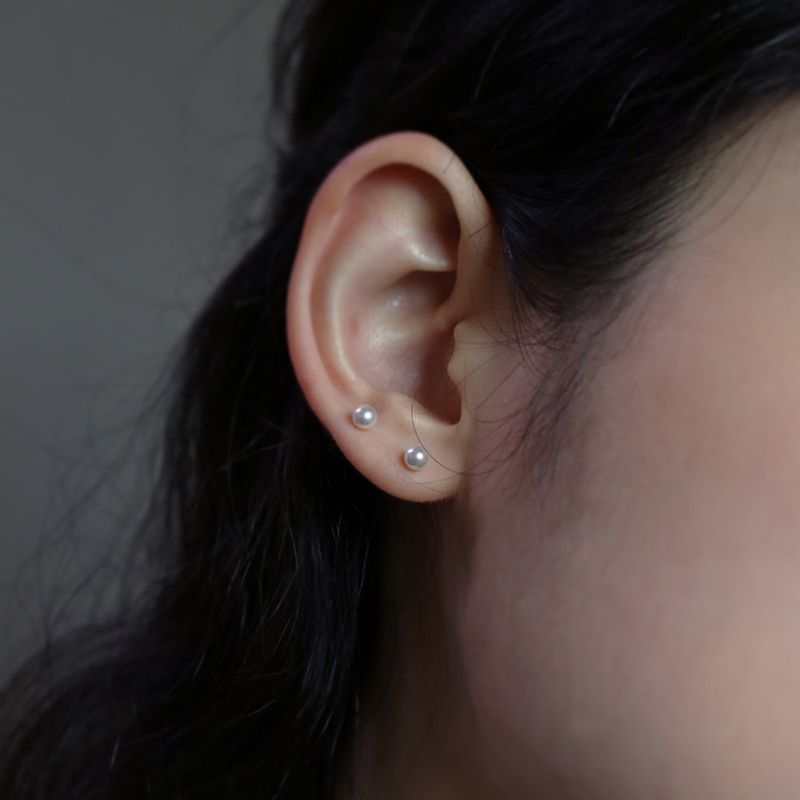 14K Gold Swarovski Pearl Piercing (bar 4mm