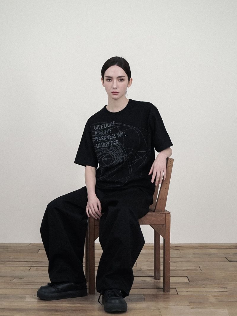 カールジャングTシャツ