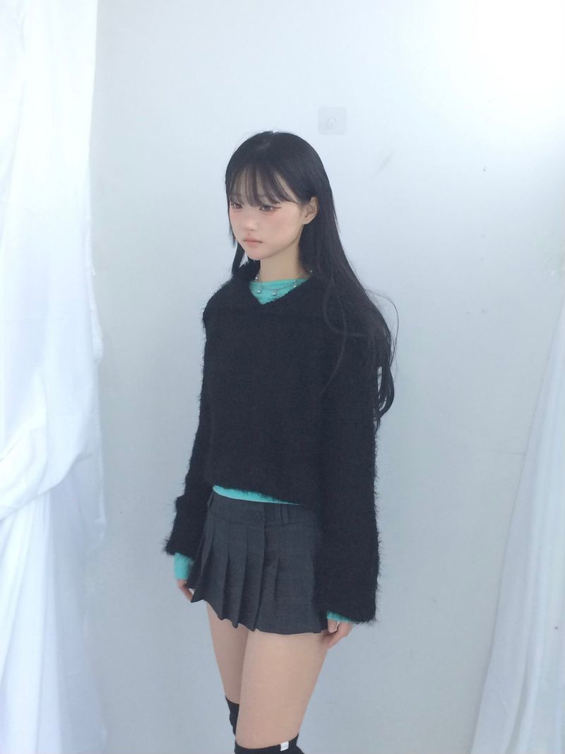 Shoulder collar loose knitwear
