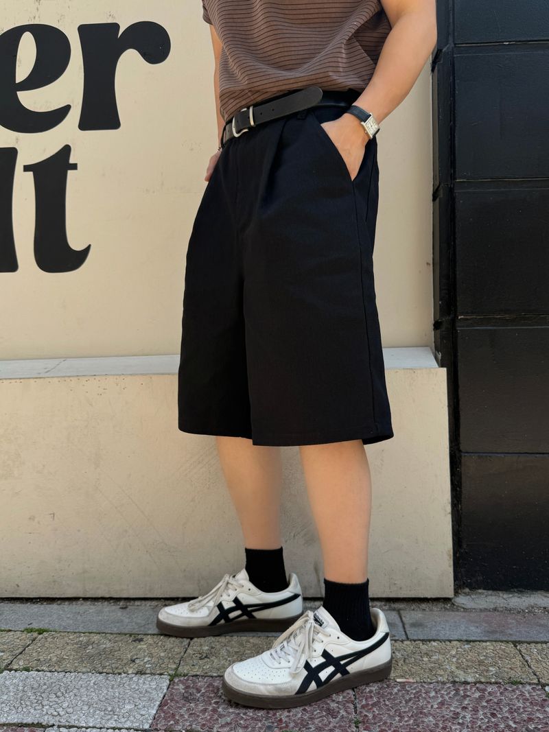 AVAND（アバンド）の「Robe one-tuck cotton bermuda pants（Pants）」
