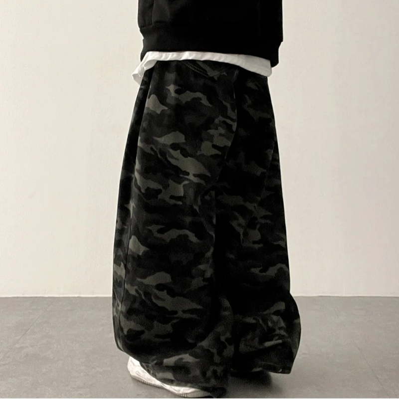 Culler Camo Side Pin Tuck Wide Pants