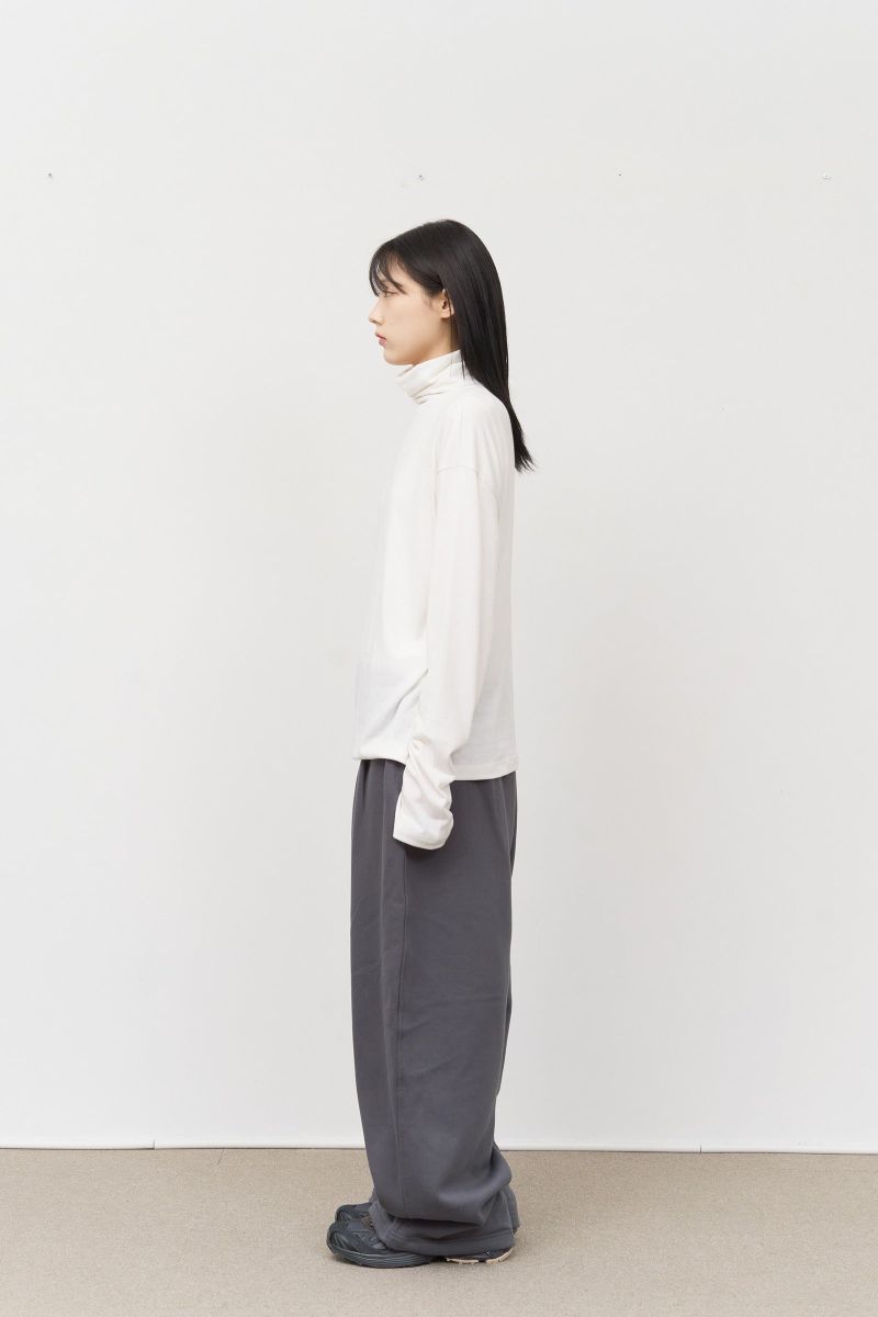(W) Rea Pintuck Sweatpants
