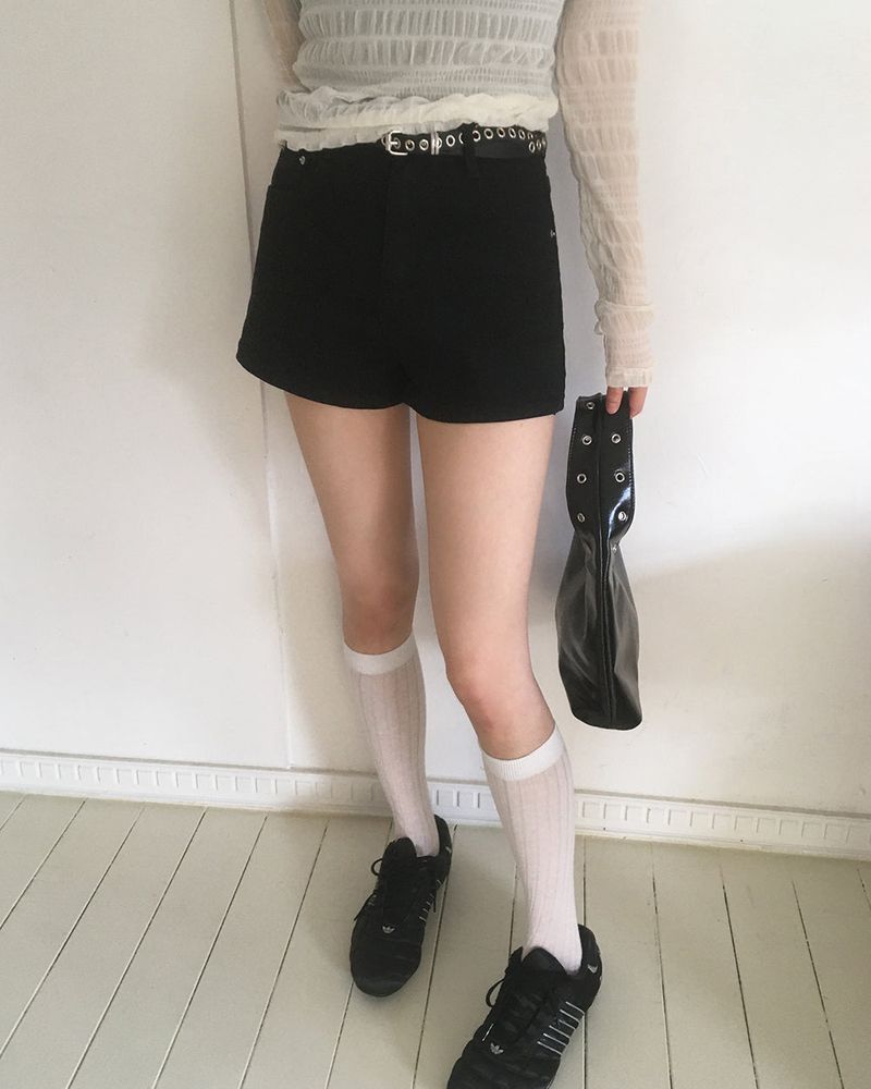 WONDER WONDER（ワンダーワンダー）の「クルアーンヒップパディングショーツ（パンツ）」