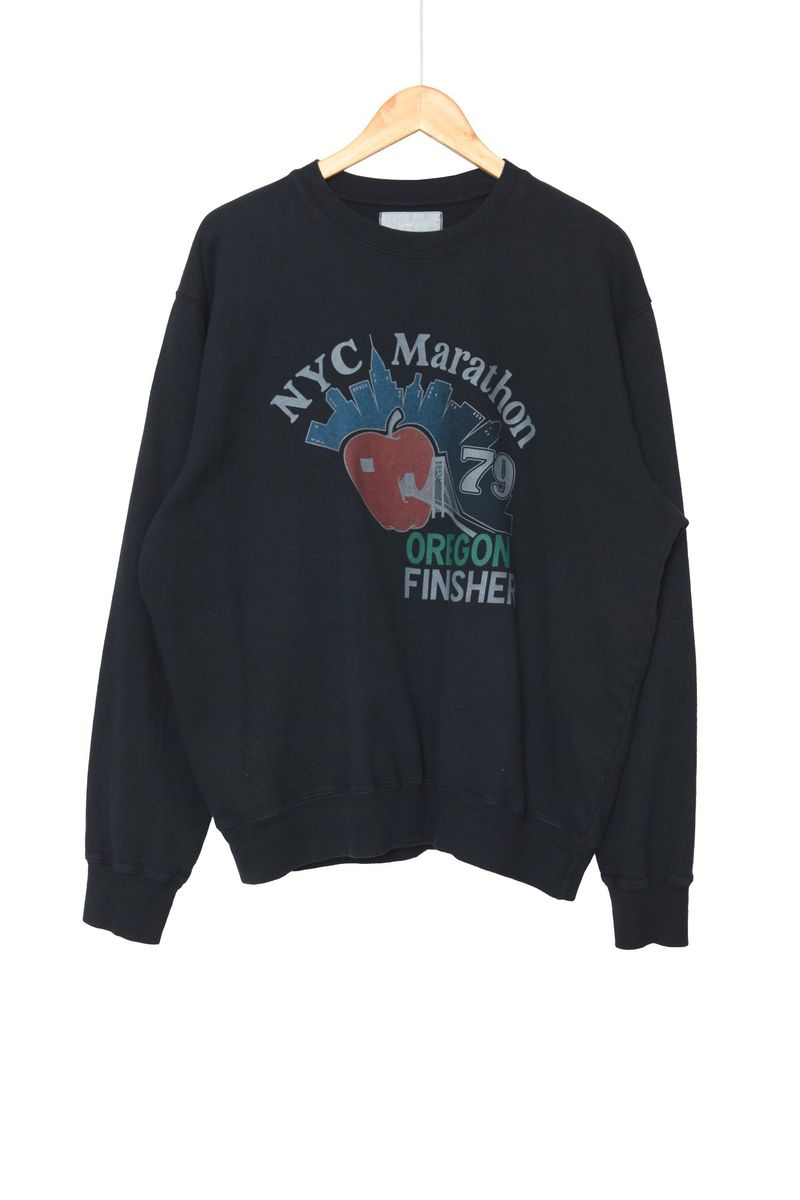 NYC Apple sweatshirt