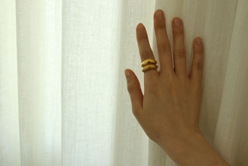 A RING (MATT-18K GOLD PLATING)
