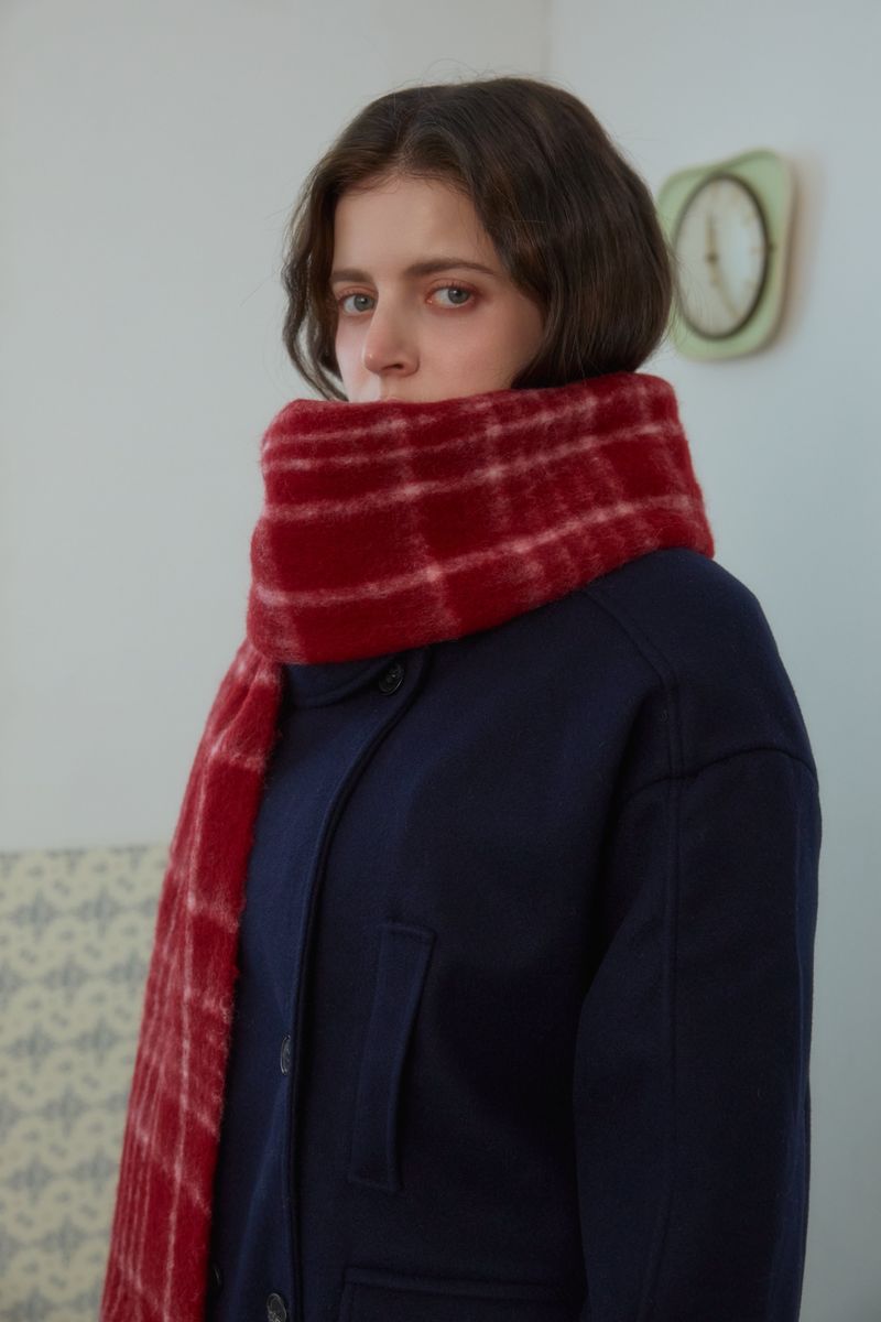 PINK PINEAPPLE（ピンクパイナップル）の「SWEET CHECK BIG MUFFLER（Fashion Accessories）」
