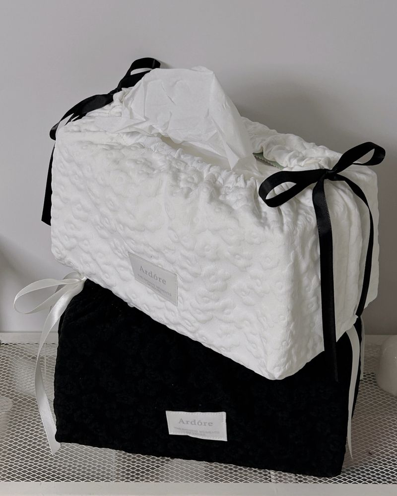 [Ardore] Daisy Tissue Cover
