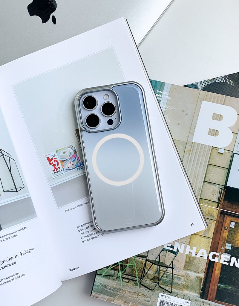 Mint Moment（ミントモーメント）の「[MADE]BLUR シルバーエポキシ MagSafe iPhoneケース（Smartphone Accessories）」